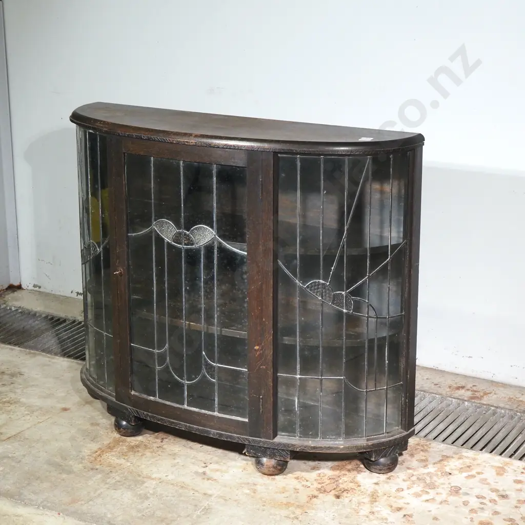 Oak Leadlight Single Door Display Cabinet on Ball Feet w Key Image 1++