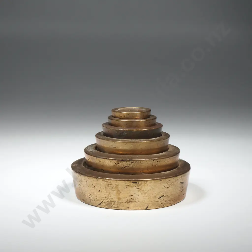 Six Nesting Brass Avery Weights Image 1++
