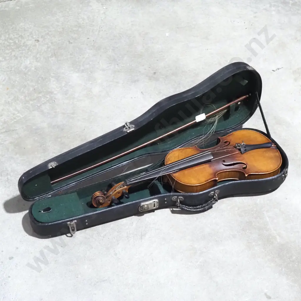 Antique Copied Gaspar Da Salo Violin & Case w Nach Vuillaume Bow Image 1++