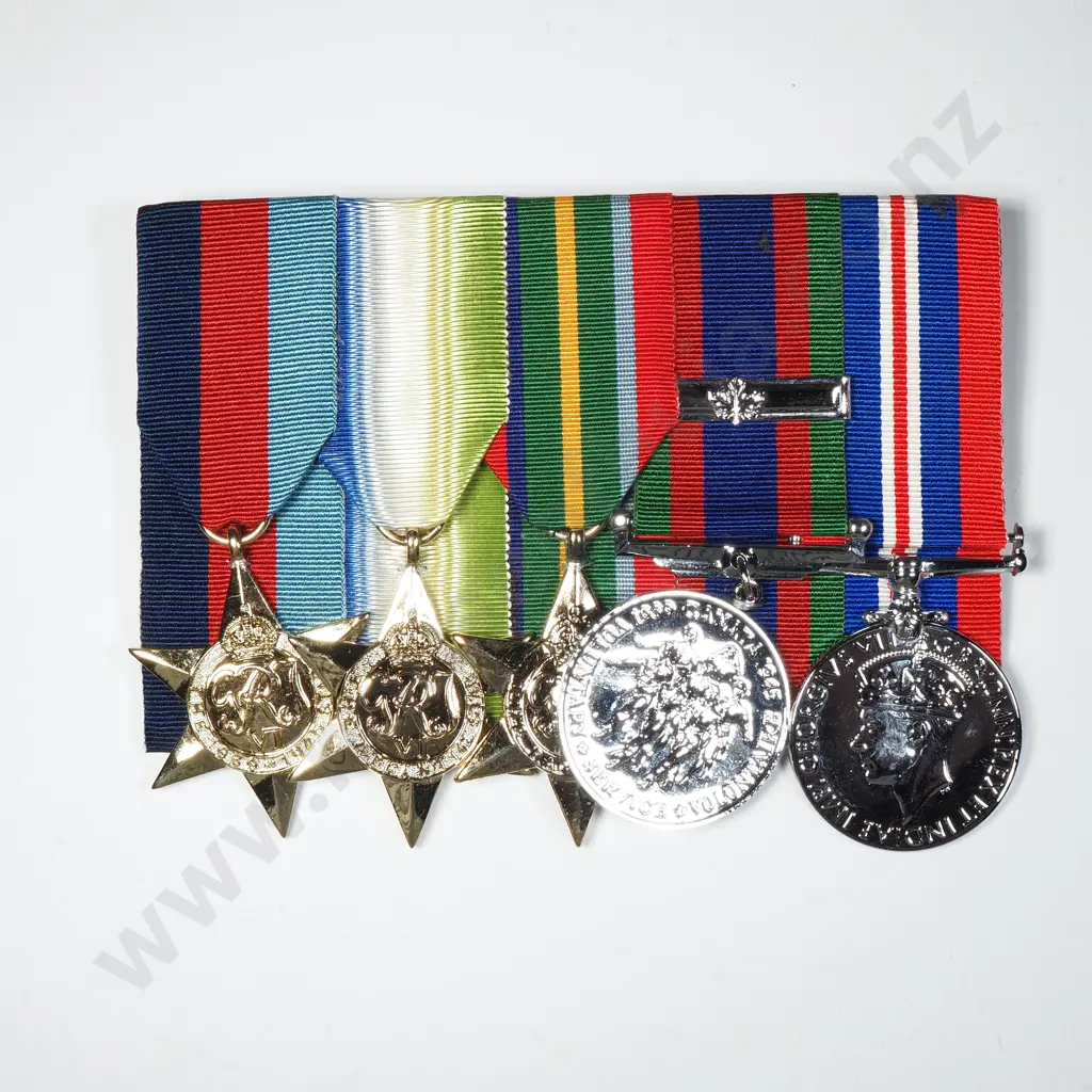Replica Canadian WW2 Group of Five Medals Image 1++