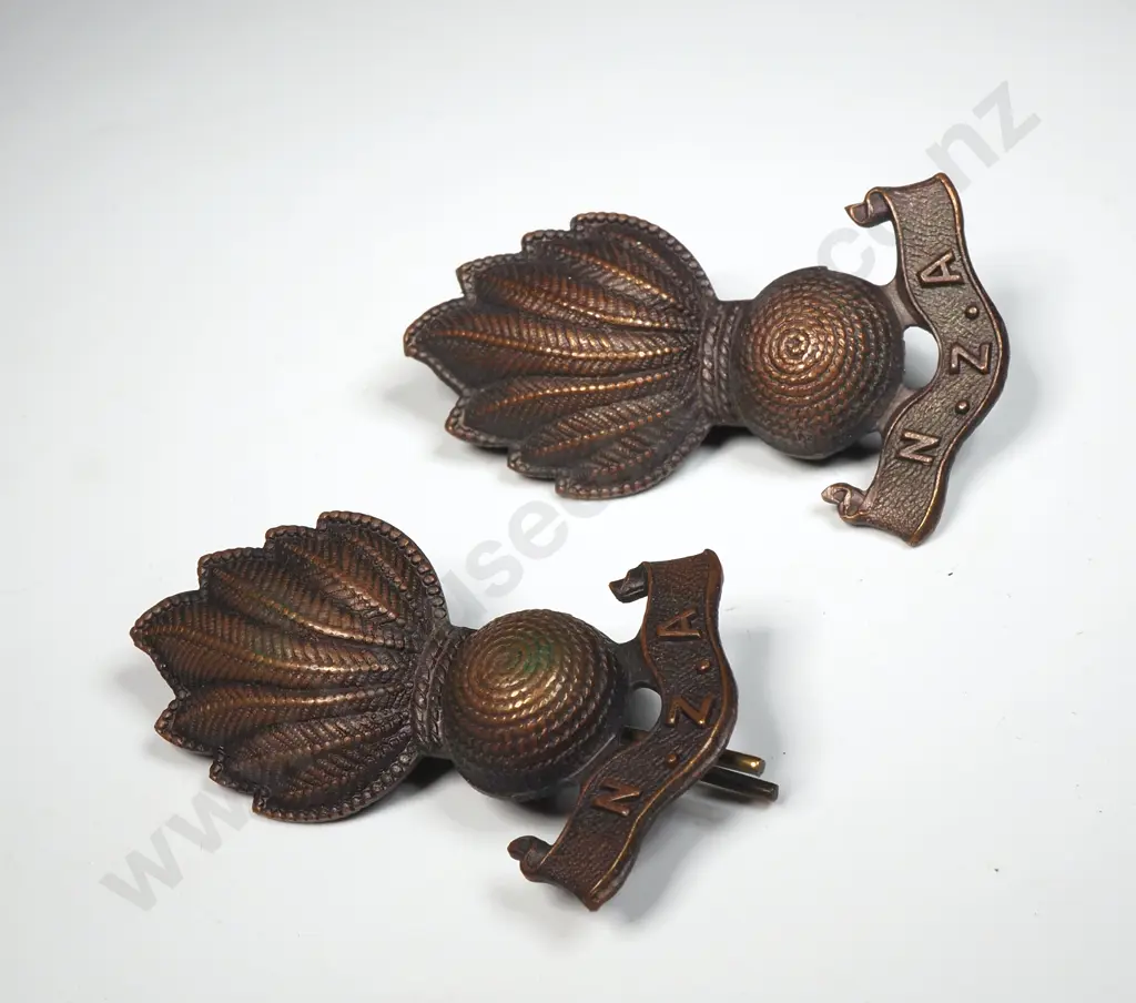 WW1 Bronzed NZA Collar Badges  Image 1++