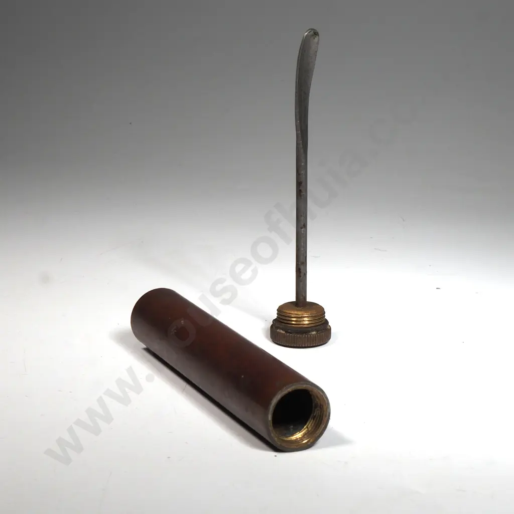 WW2 Australian .303 Oil Bottle - Murray Arsenal  Image 1++