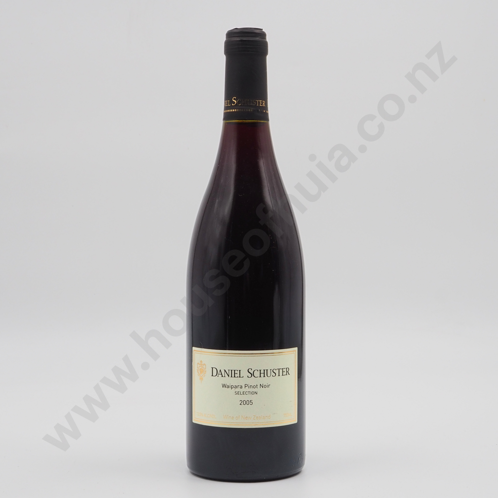 Daniel Schuster Waipara Pinot Noir 2005 Image 1++
