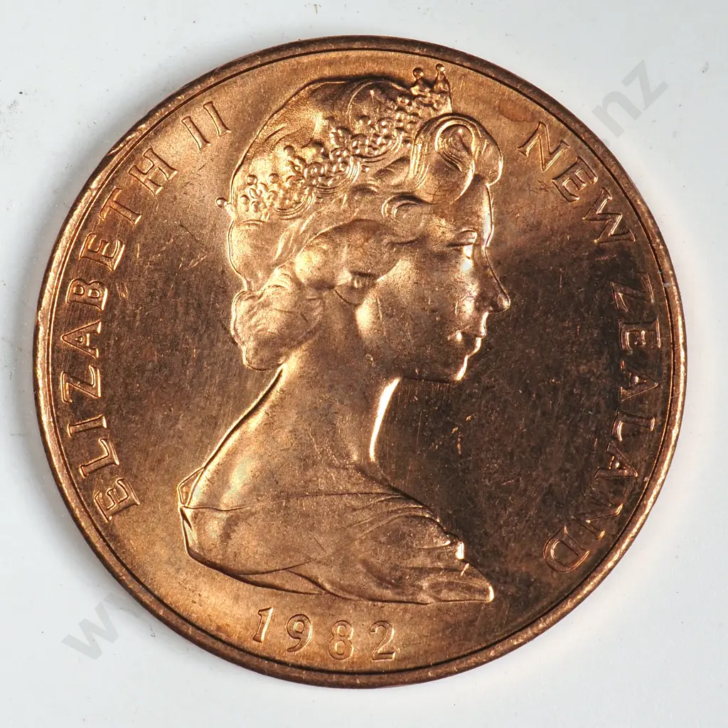 100 X 1982 UNC 2 CENTS COINS, C.C.V. $300 Image 1++