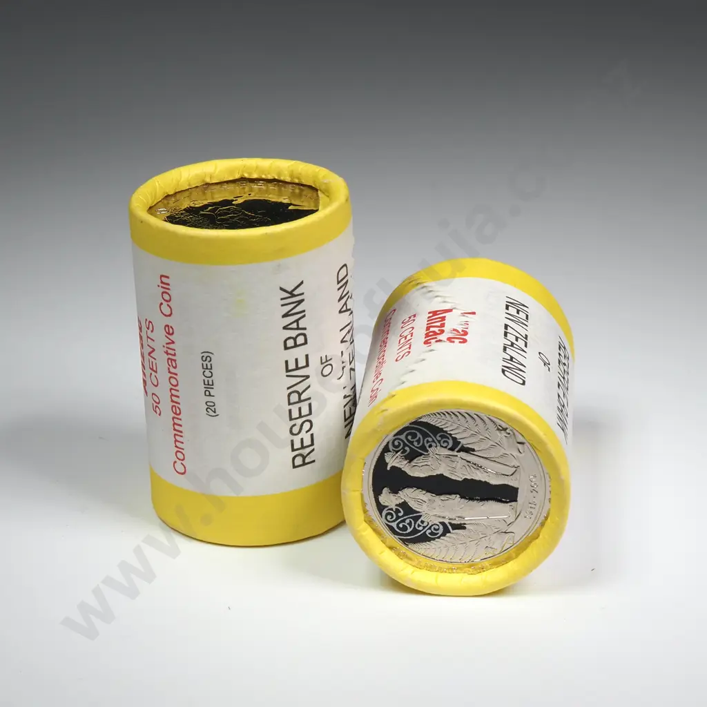 2 X MINT ROLLS OF 2015 COLOURISED ANZAC COINS ( 40 COINS IN TOTAL ) C.C.V. $240 Image 1++