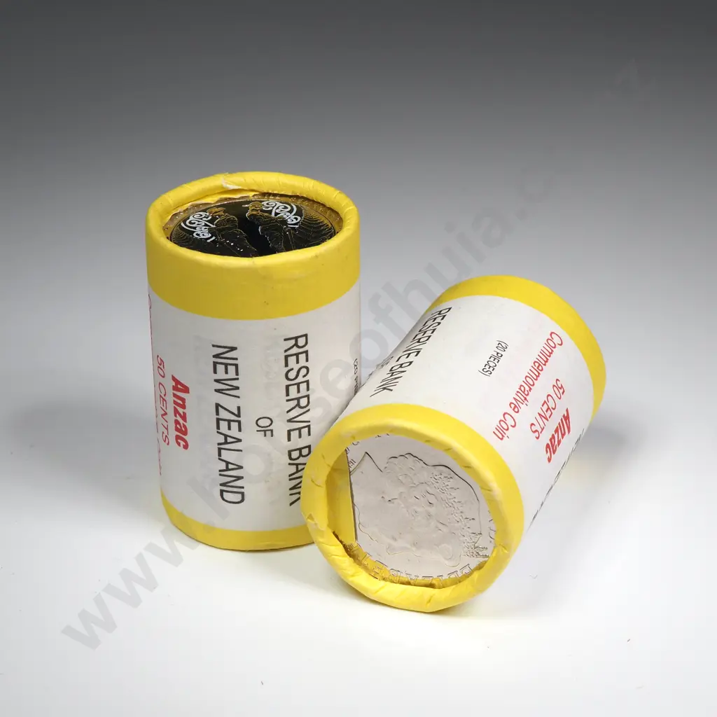 2 X MINT ROLLS OF 2015 COLOURISED ANZAC COINS ( 40 COINS IN TOTAL ) C.C.V. $240 Image 1++