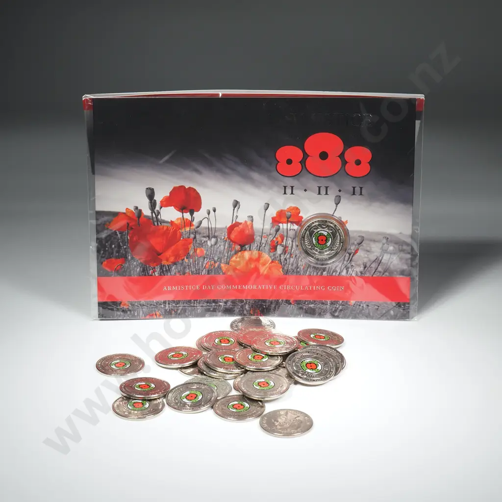 27 X LOOSE 2018 COLOURISED ARMISTICE COINS & 1 IN RESERVE BANK FOLDER C.C.V. $133 Image 1++