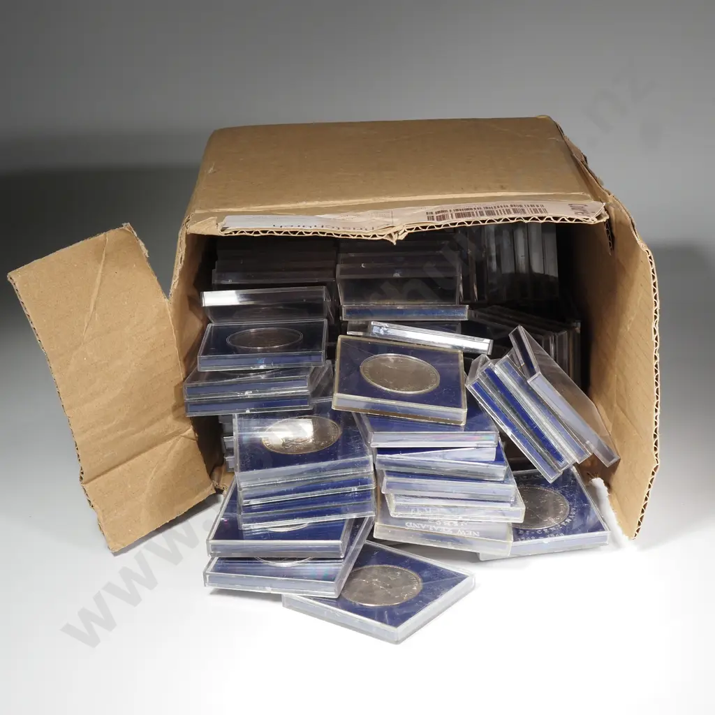 100 X 1969 CASED $1 COINS – CASES MOSTLY SCRATCHED Image 1++