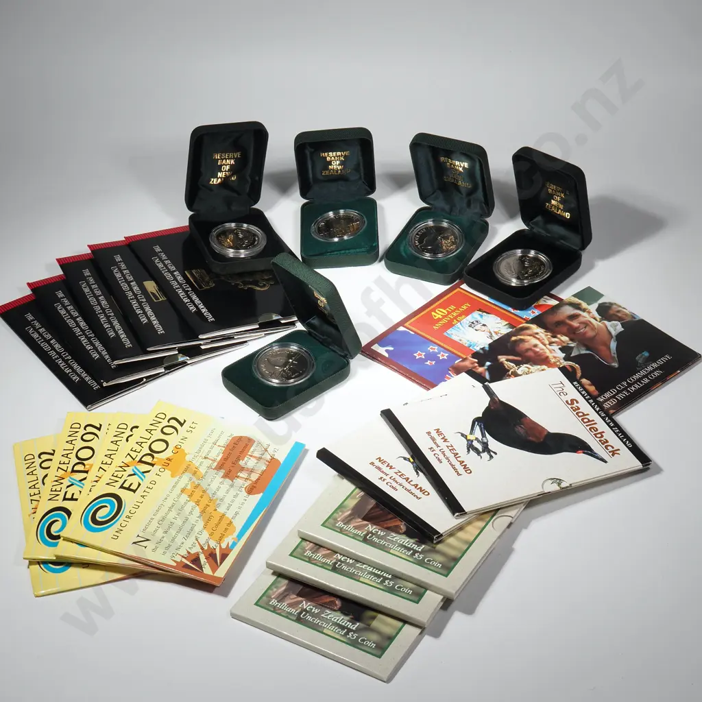33 X UNC $5 COINS – 6 X 1991 ( 1 WITHOUT OUTER COVER ), 4 X 1992 EXPO 92 FOUR COIN UNC $5 SETS ( 3 WITHOUT OUTER COIVER ), 1993 40TH ANNIVERSARY ( WITHOUT OUTER COVER ), 2 X 1995 TUI, 3 X 1996 KAKA, 2 X 1997 SADDLEBACK, 3 X 2001 KERERU Image 1++