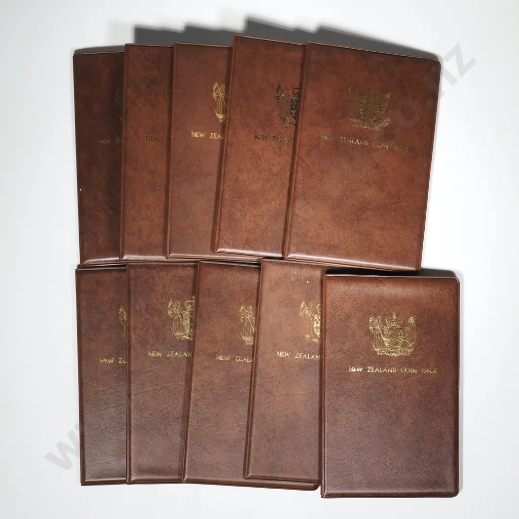10 X 1981 UNC COIN SETS Image 1++