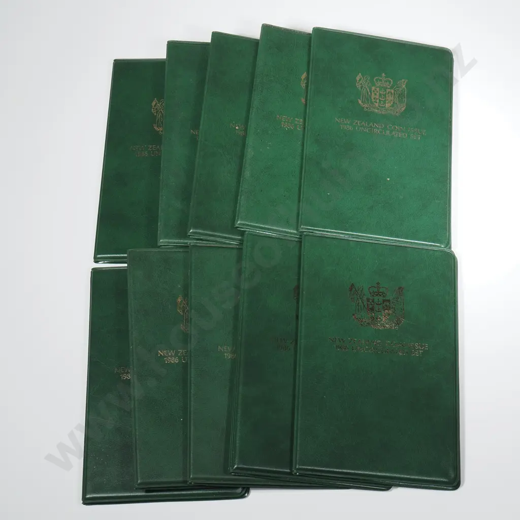 10 X 1986 UNC COIN SETS Image 1++