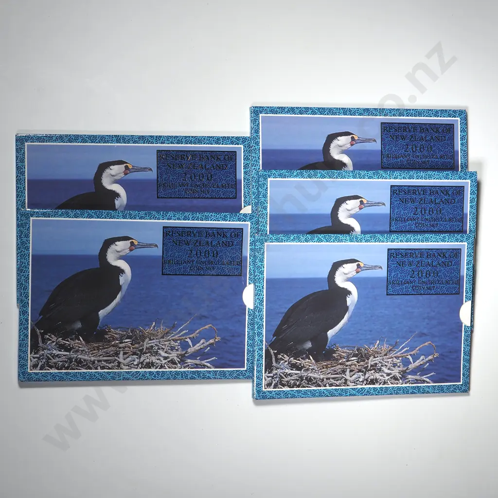 5 X 2000 UNC COIN SETS Image 1++