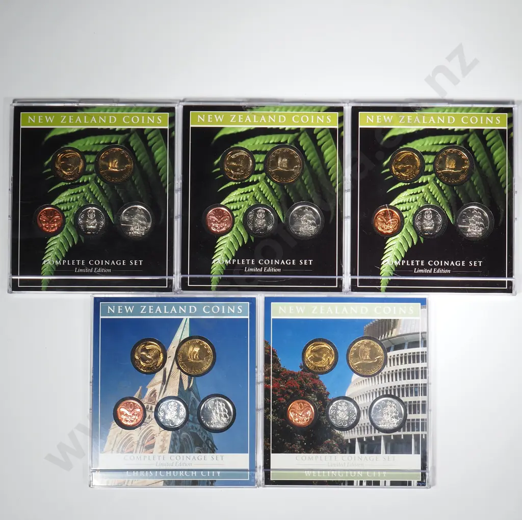 5 X NZ 2006 NZ COIN SETS  – 10, 20, 50 CENTS & $1 & $2 – NZ X 3, CHRISTCHURCH X 1, WELLINGTON X 1 – C.C.V. $80 Image 1++