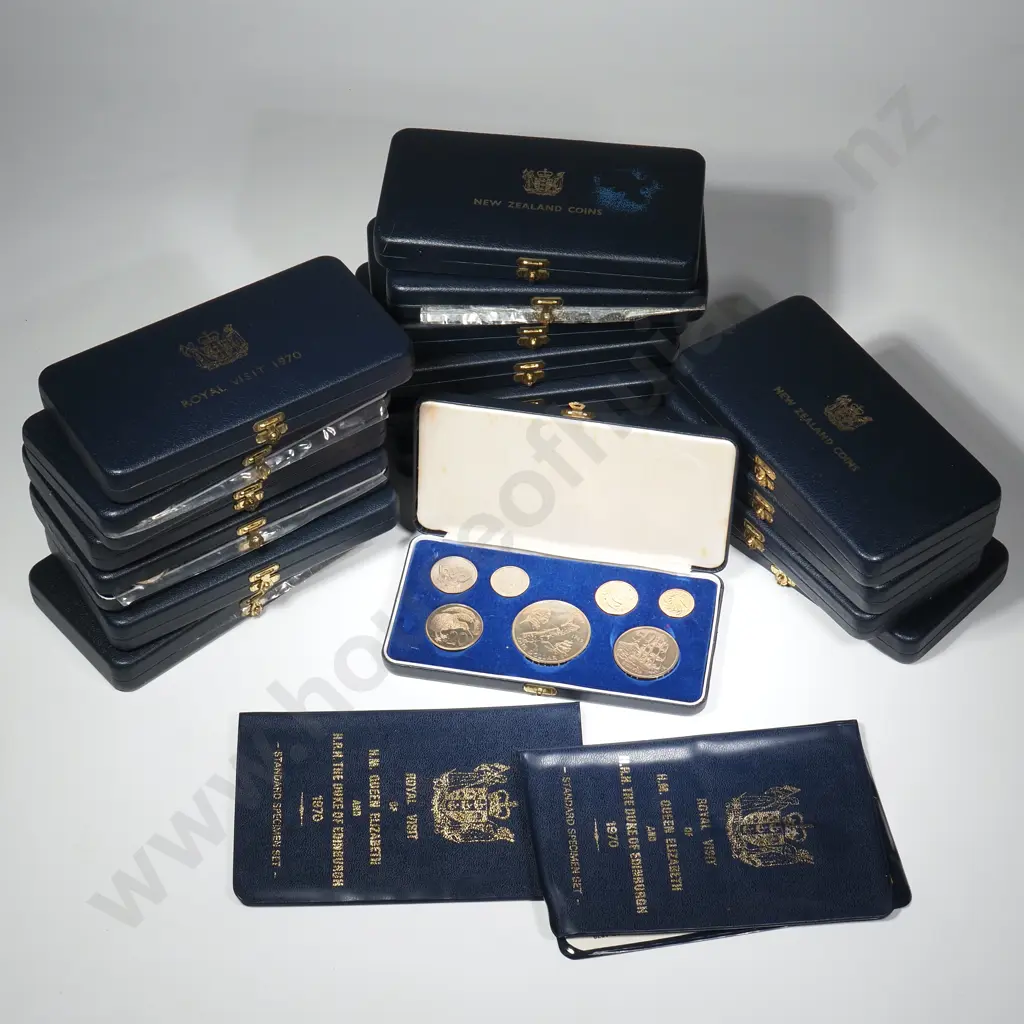 17 X POLISHED CON SETS IN PLUSH CASES – 1968 X 7, 1969 X 7, 1970 X 3, C.C.V. $442 Image 1++