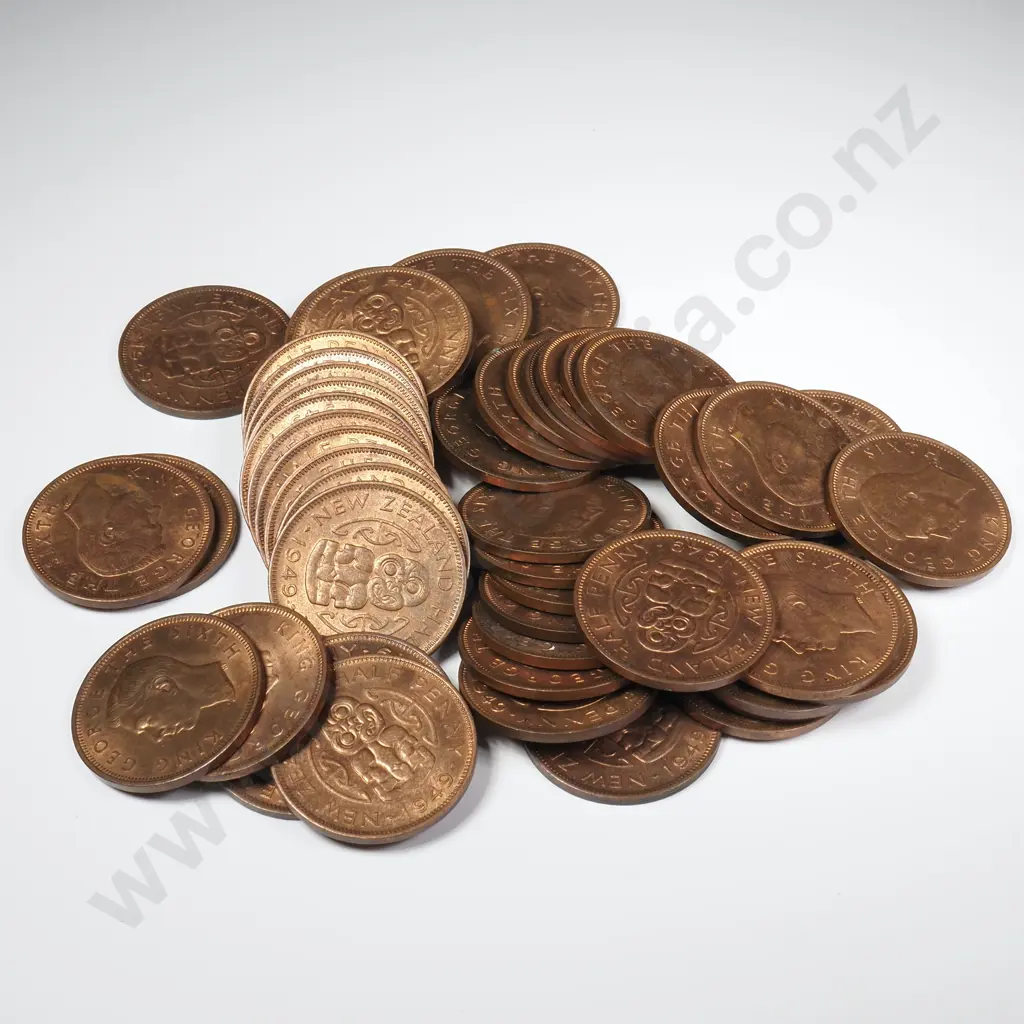 50 X 1949 HALFPENNIES WITH ORIGINAL MINT LUSTRE Image 1++