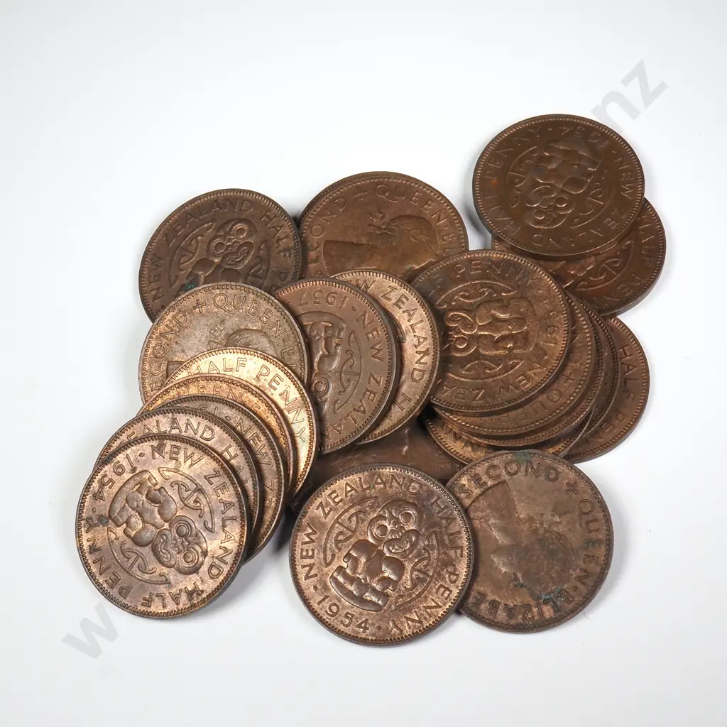 25 X 1954 HALFPENNIES Image 1++