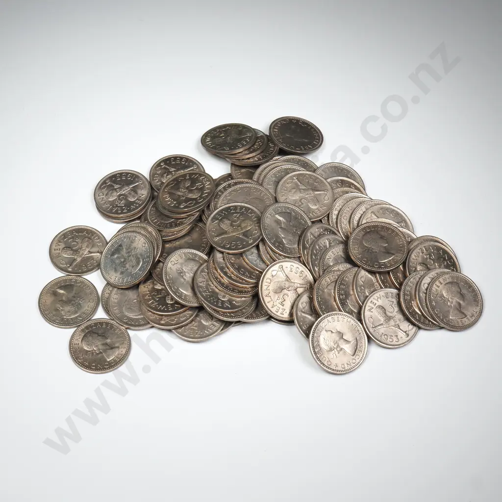 100 X 1953 THREEPENCES, E.F. - A.UNC, MINIMUM C.C.V. $500 Image 1++