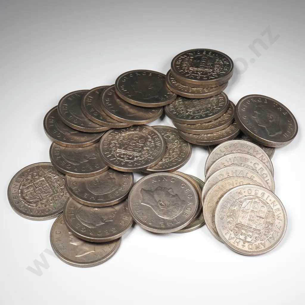 10 X 1950 TYPE 2 HALFCROWNS, E.F. OR BETTER, MINIMUM C.C.V. $300 Image 1++