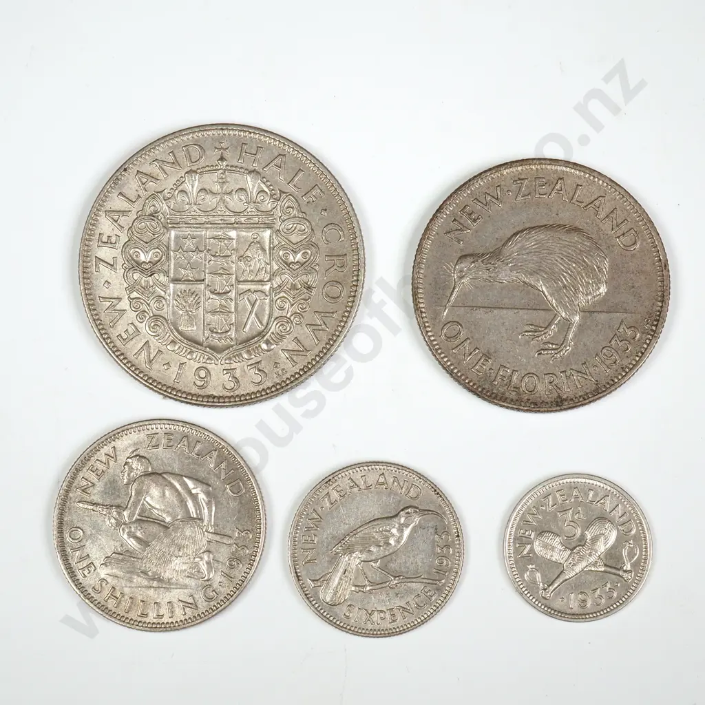1933 FIVE COIN DATE SET, E.F OR BETTER, MINIMUM C.C.V $385 Image 1++