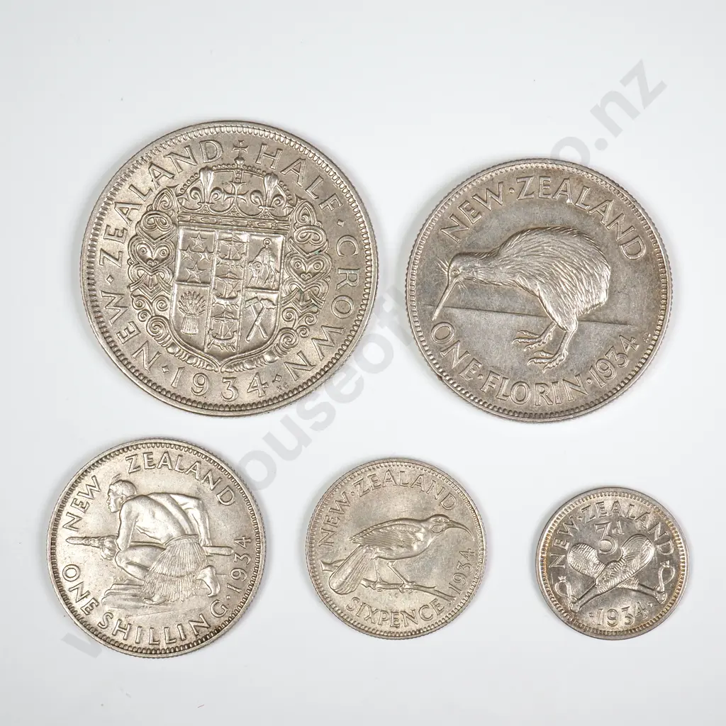 1934 FIVE COIN DATE SET, E.F OR BETTER, MINIMUM C.C.V $375 Image 1++