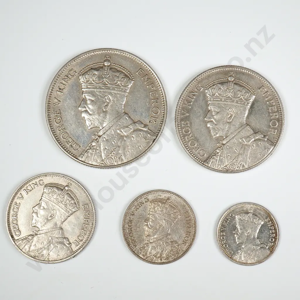 1934 FIVE COIN DATE SET, E.F OR BETTER, MINIMUM C.C.V $375 Image 1++