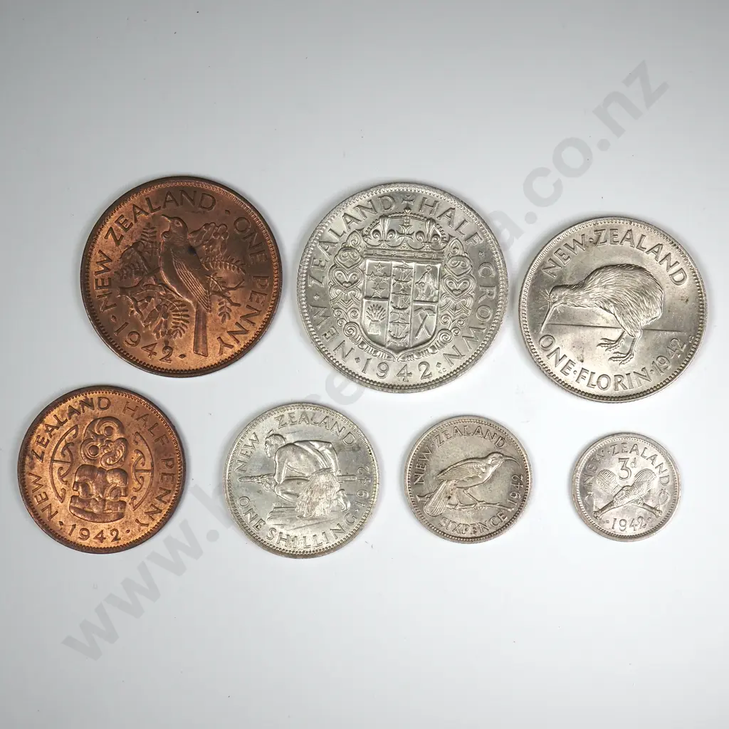 1942 SEVEN COIN DATE SET, E.F OR BETTER, MINIMUM C.C.V $795 Image 1++