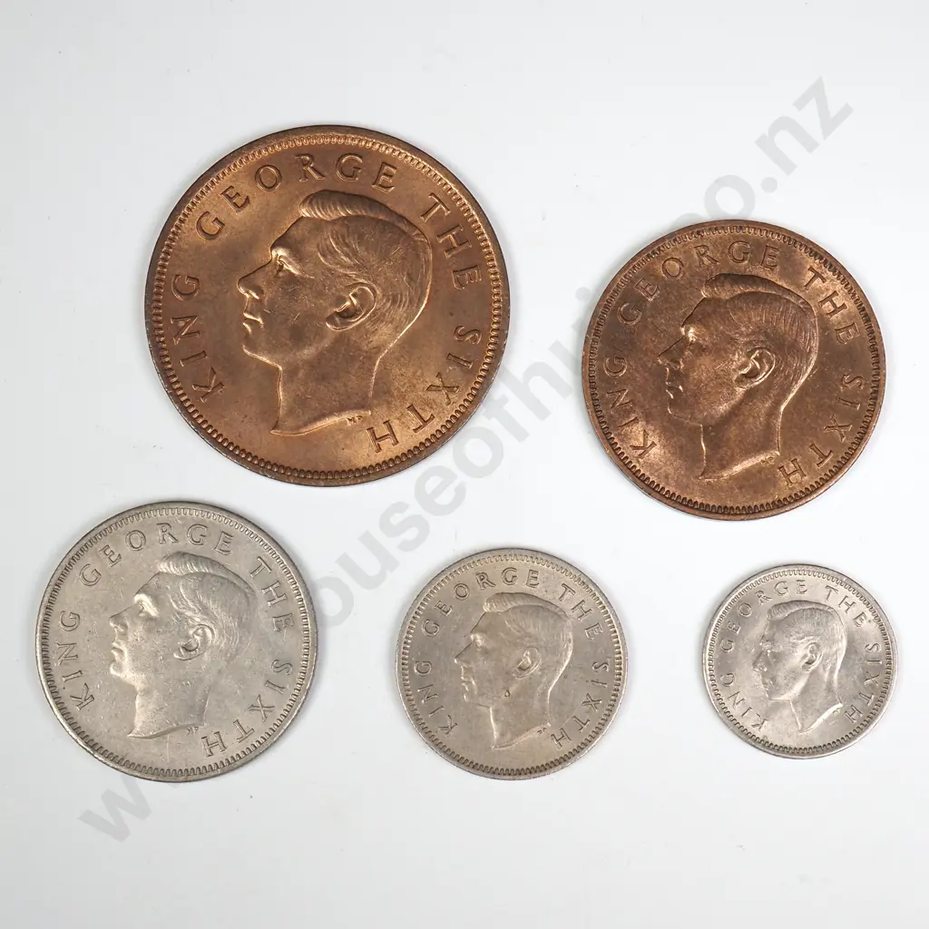 1952 FIVE COIN DATE SET, E.F OR BETTER, MINIMUM C.C.V $110 Image 1++