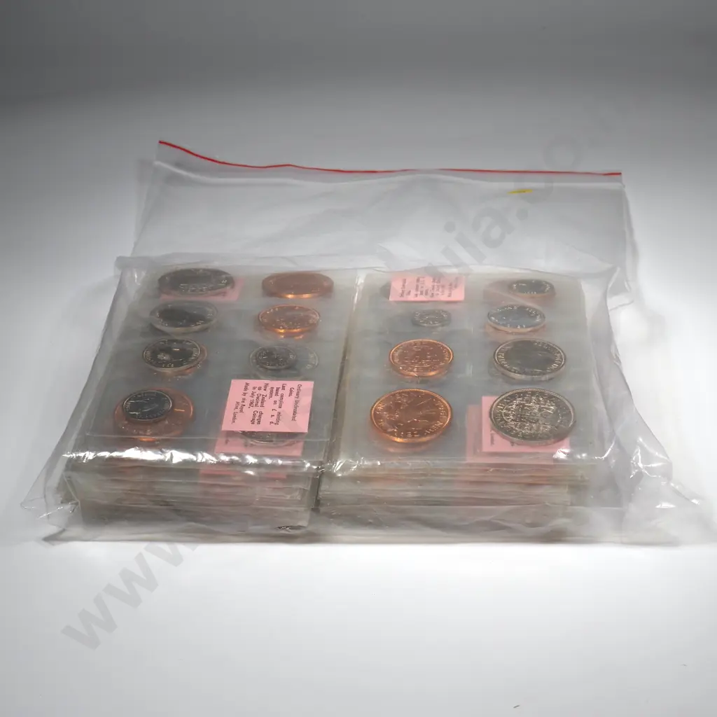 50 X 1965 PINK LABEL UNC SETS, SUPERIOR PLASTIC, C.C.V $1250 Image 1++