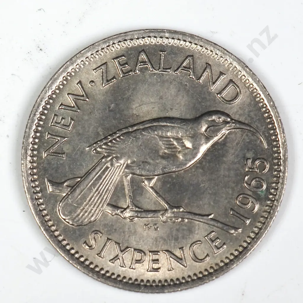 1965 TYPE 2 'BROKEN WING' SIXPENCE, B.UNC, MINIMUM C.V $100 Image 1++
