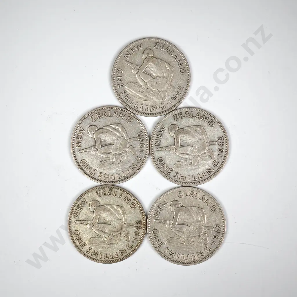 5 X 1942 'BROKEN BACK' SHILLINGS, AVERAGE, C.C.V $70 Image 1++