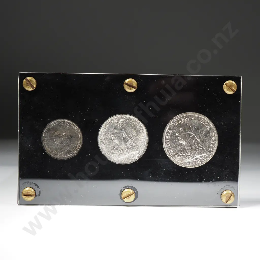 3 X UK SILVER COINS FROM THE WRECK OF THE ELINGAMITE 1902, IN CASE WITH INFORMATION LEAFLET Image 1++