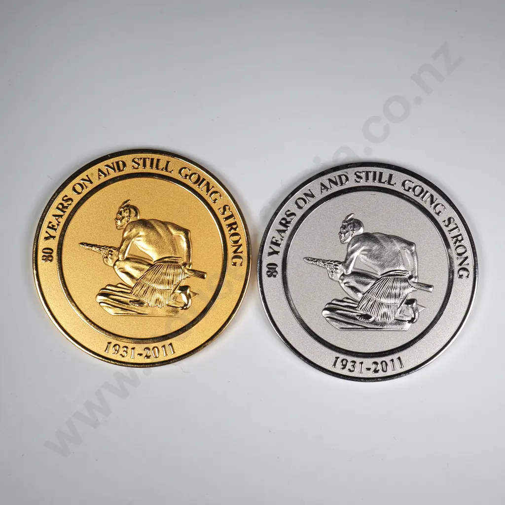 2 X ROYAL NUMISMATIC SOCIETY OF NEW ZEALAND MEDALS 1931-2011 Image 1++
