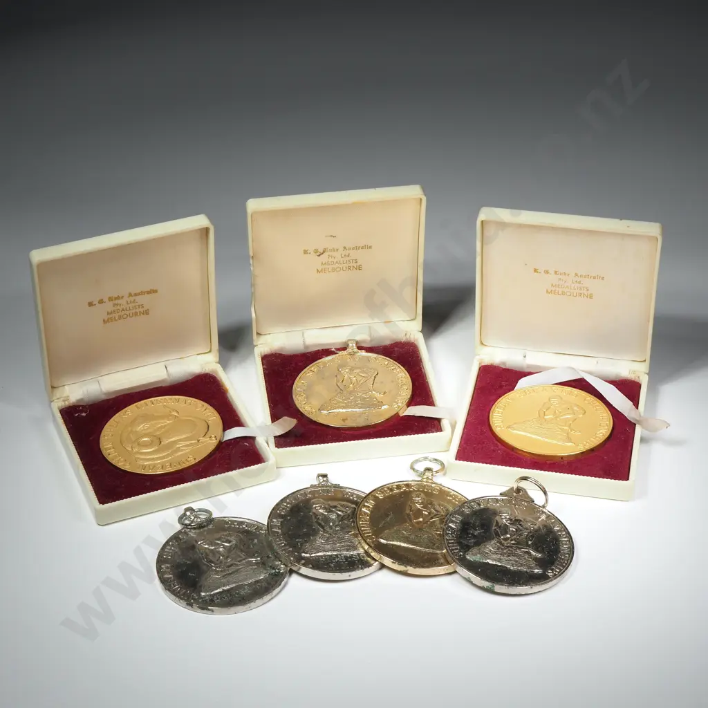 7 X SHEARING MEDALS 1976-1983 Image 1++