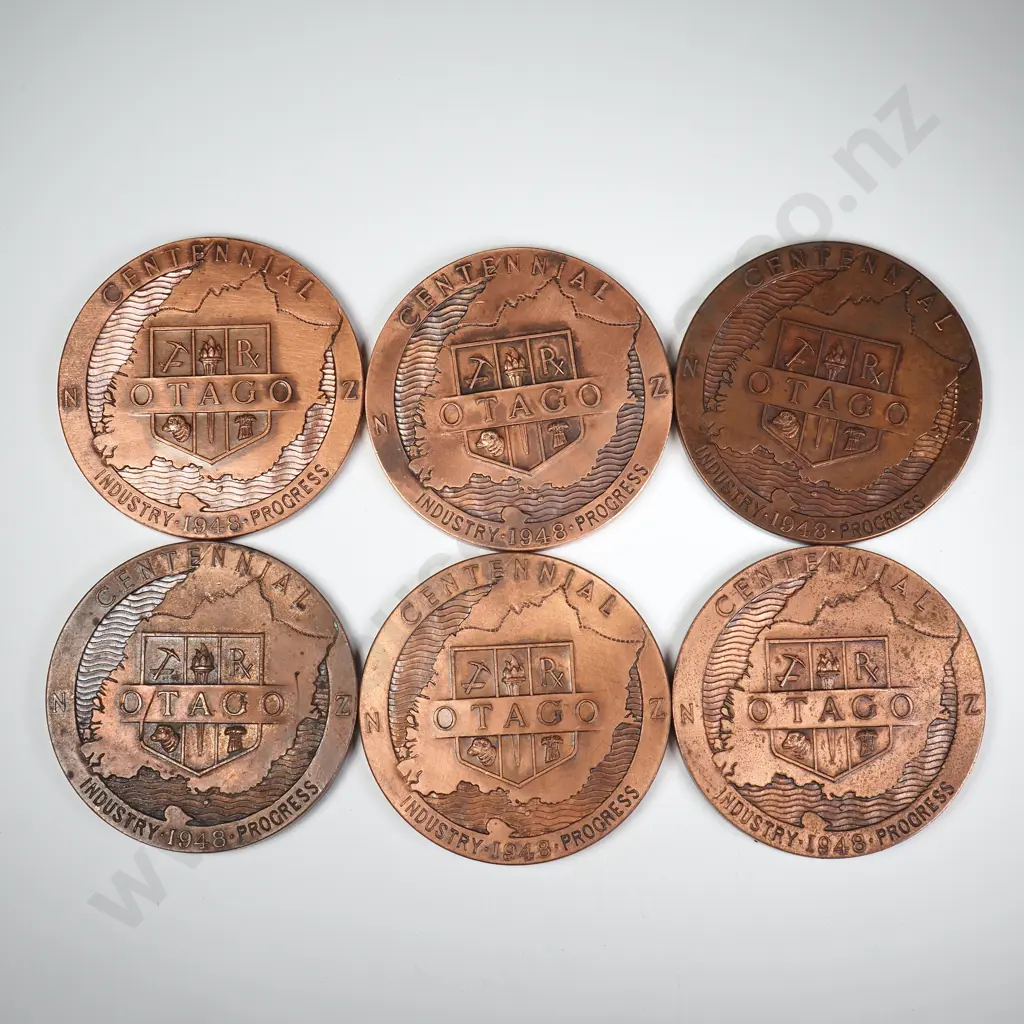 10 X MILLENNIUM MEDAL COLLECTIONS, 21 MEDALS IN EACH BOOK Image 1++