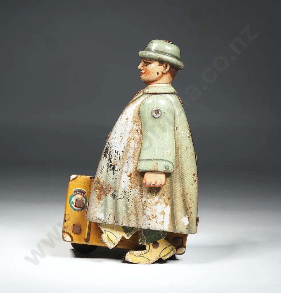 Tin Man w Suitcase Toy Image 1++