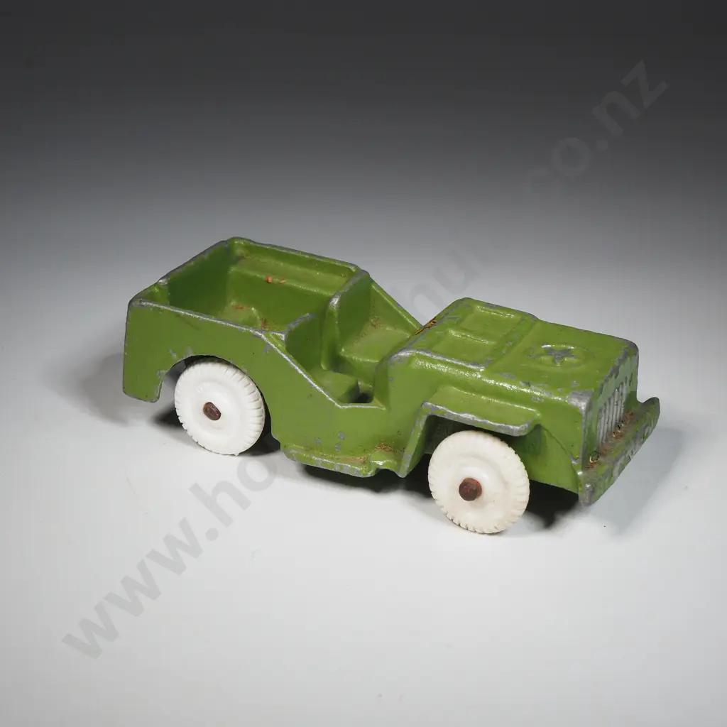 Fun-ho Green Metal Jeep Image 1++