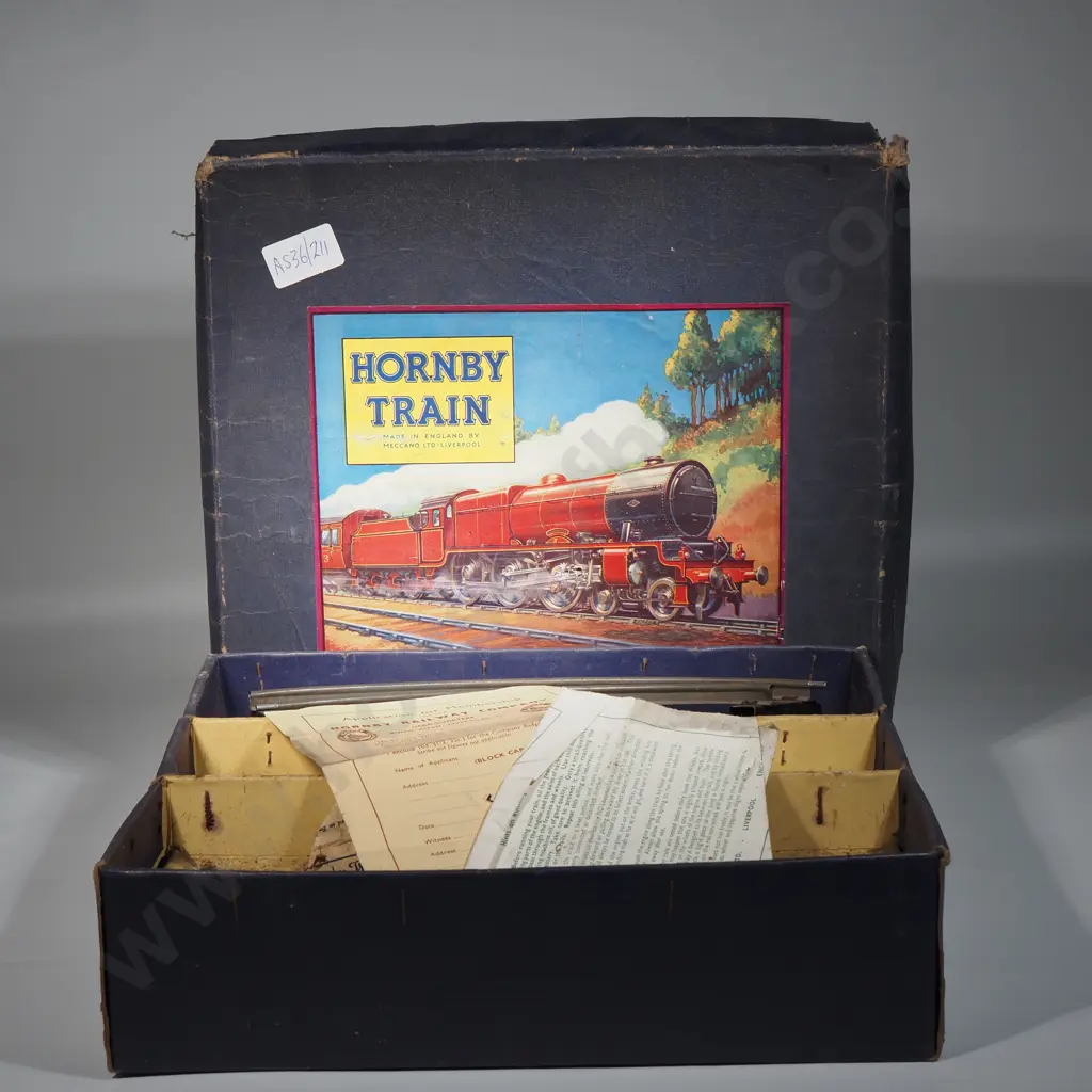 Hornby Train Tracks in Box Image 1++