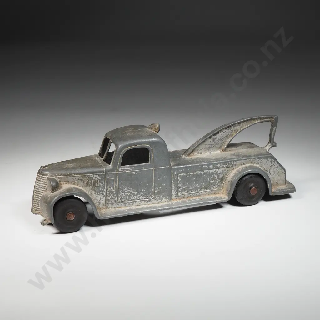 Tinplate Car Image 1++