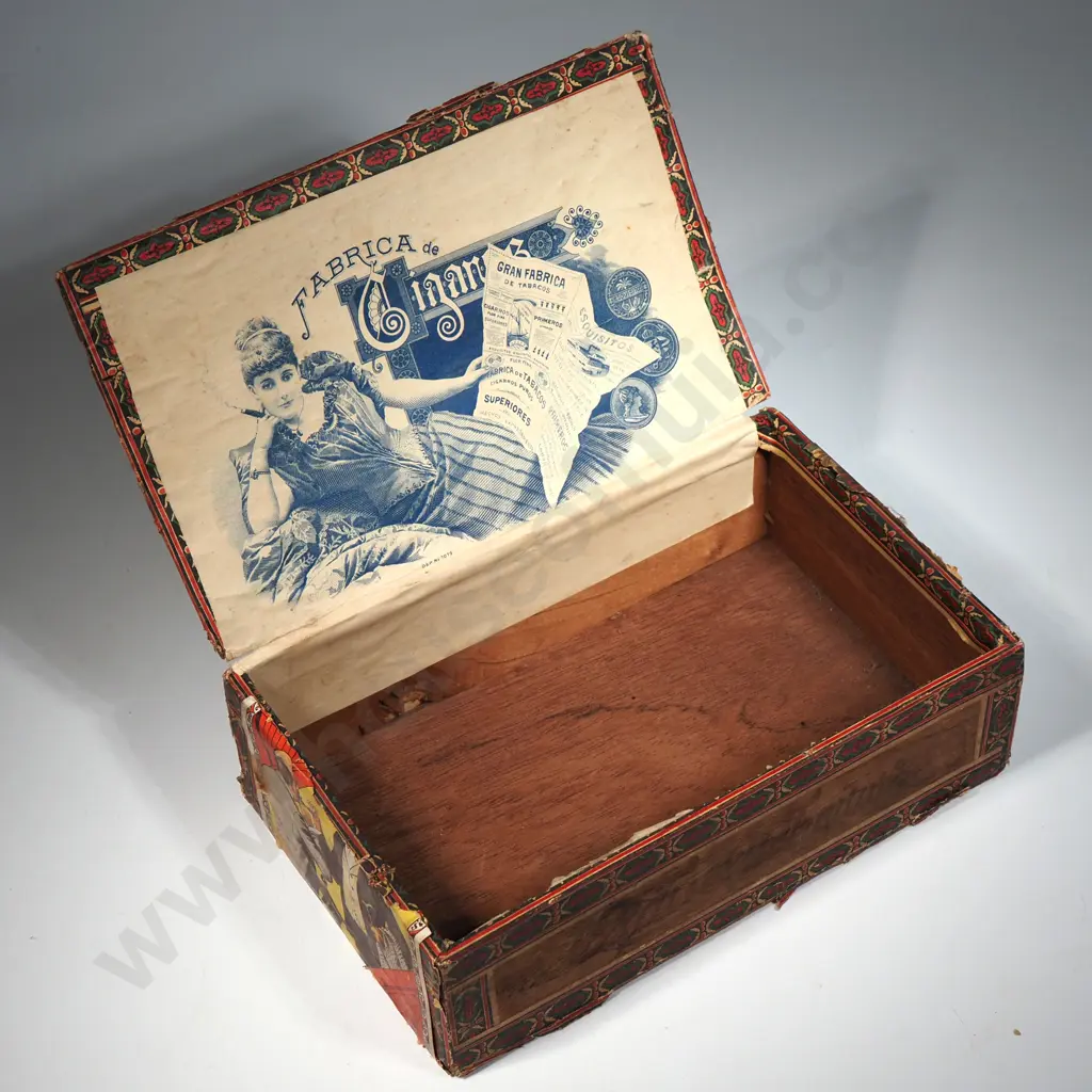 Vintage Cigar Box Image 1++
