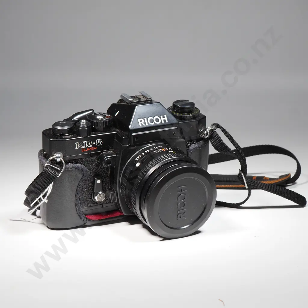 Ricoh KR-5 Super Camera with Flash & Lens Image 1++