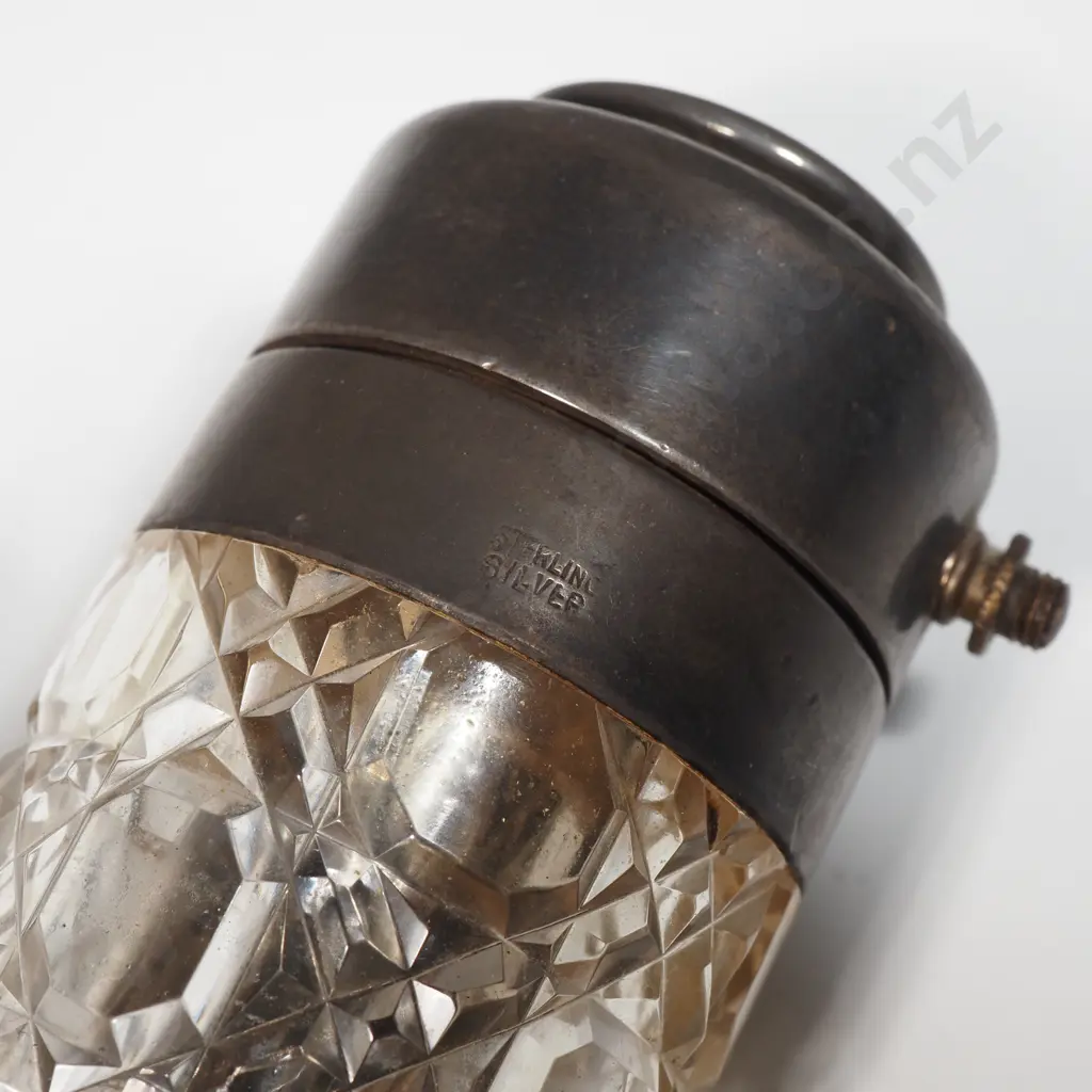 Sterling Silver & Hobnail Glass Atomizer. Image 1++