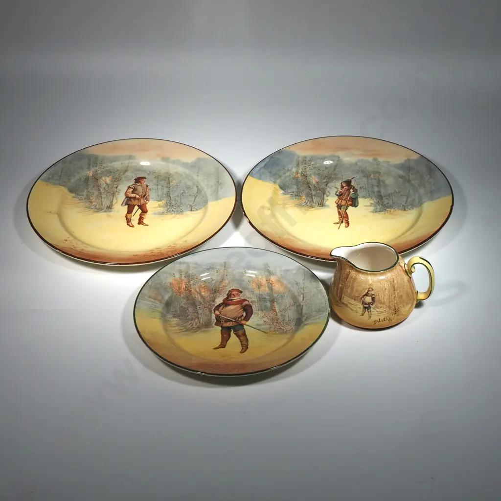 Four Royal Doulton Pieces in the Shakespeare Pattern Image 1++