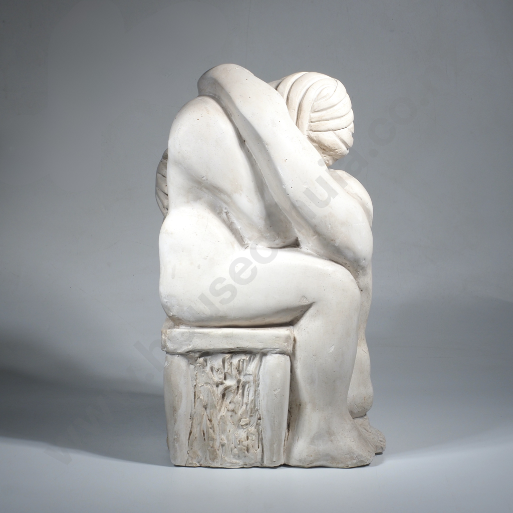 Llewelyn Summers - Embraced Figures, Plaster Image 1++