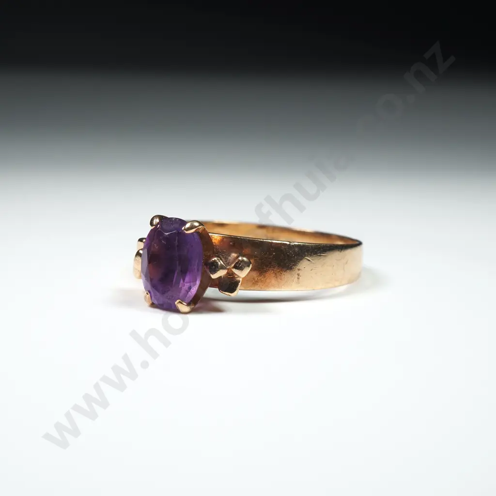 9ct Gold Purple Gem Ring Image 1++