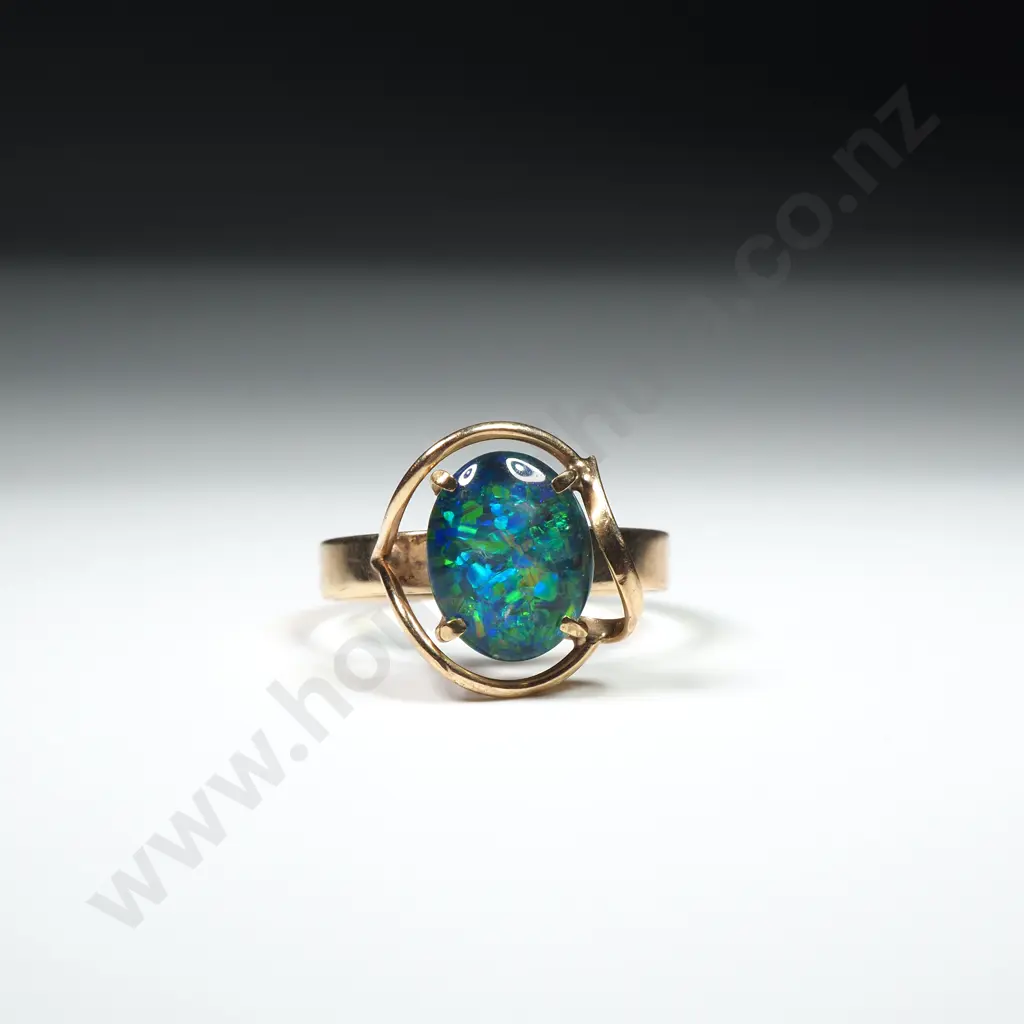 9ct Gold Opal Triplet Ring Image 1++