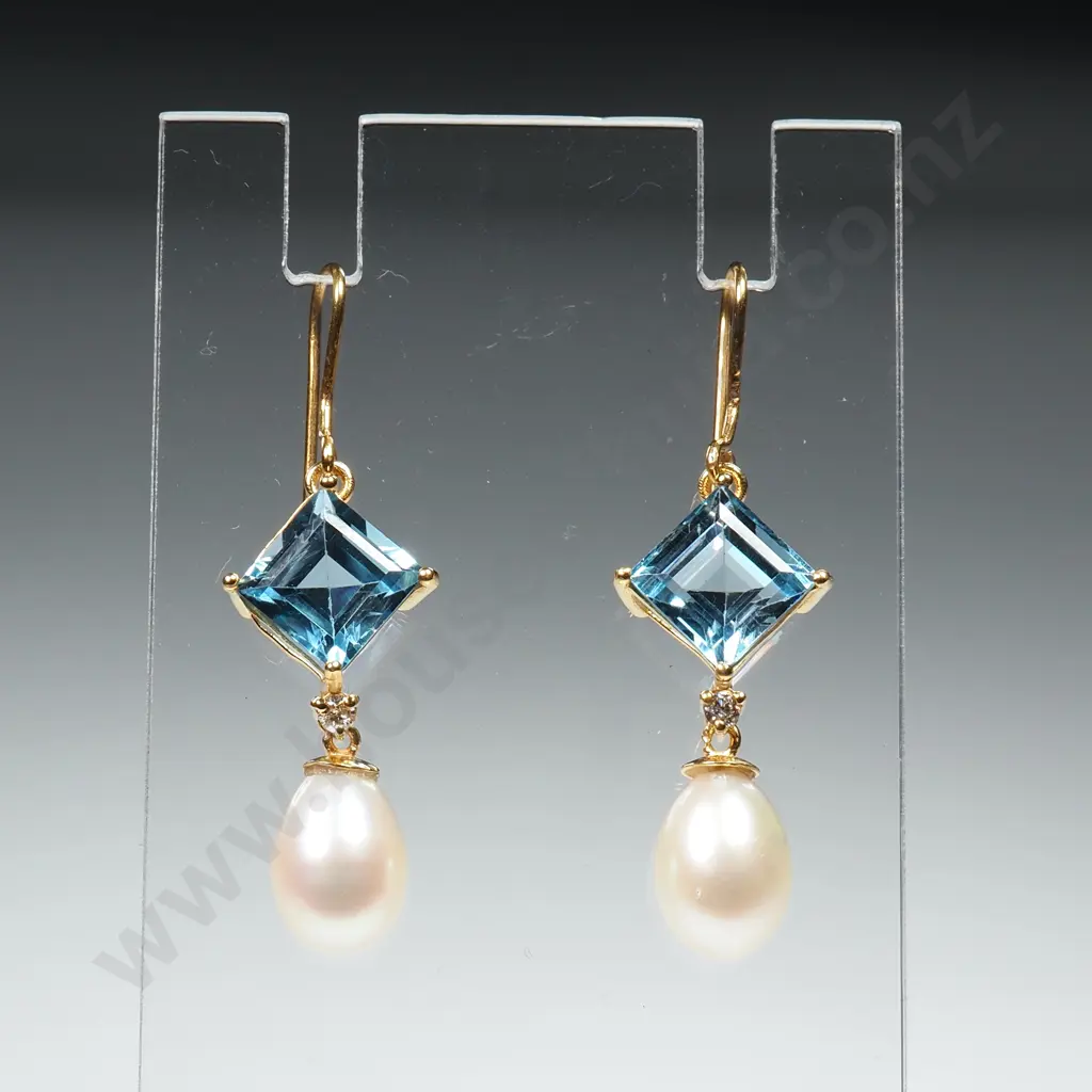 14ct Gold Diamond, Blue Topaz & Pearl Earrings Image 1++