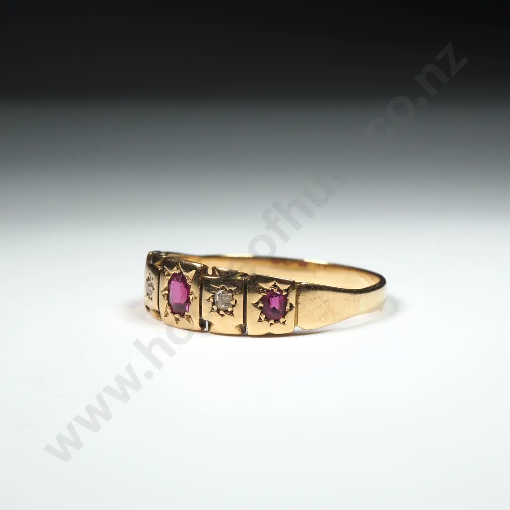 Antique 18ct Gold Diamond & Rhodolite Ring Image 1++
