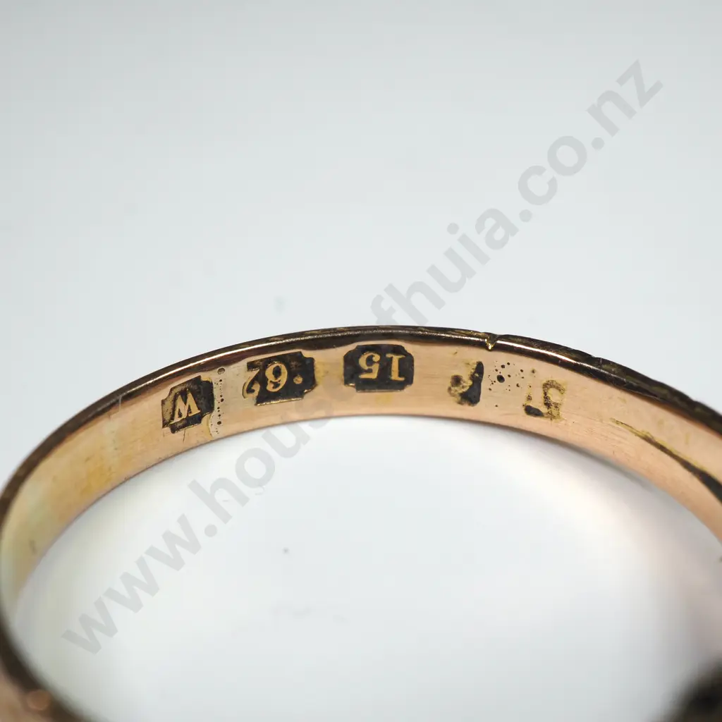 Exquisite 15ct Gold Emerald & Garnet Ring Image 1++