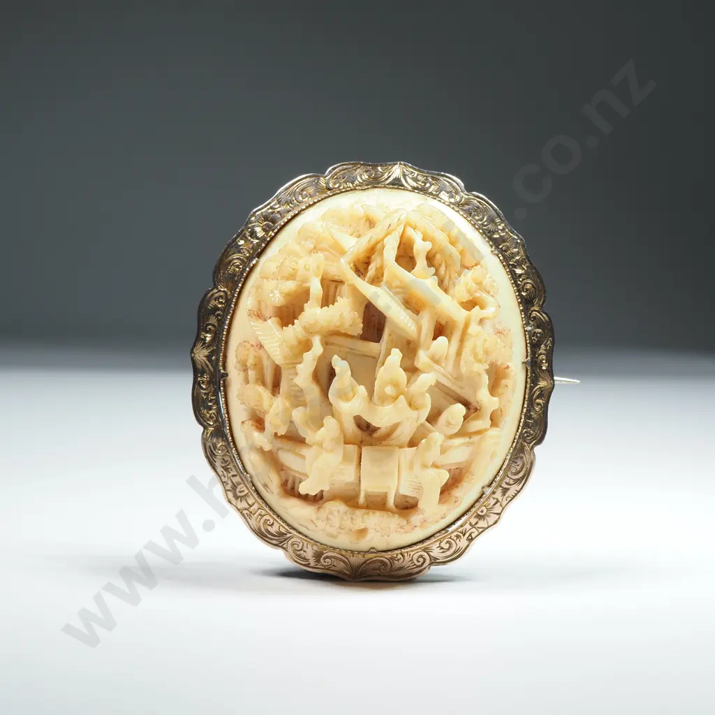 Antique Chinese Carved Ivory Brooch - Ornate Gilt Silver Frame Image 1++