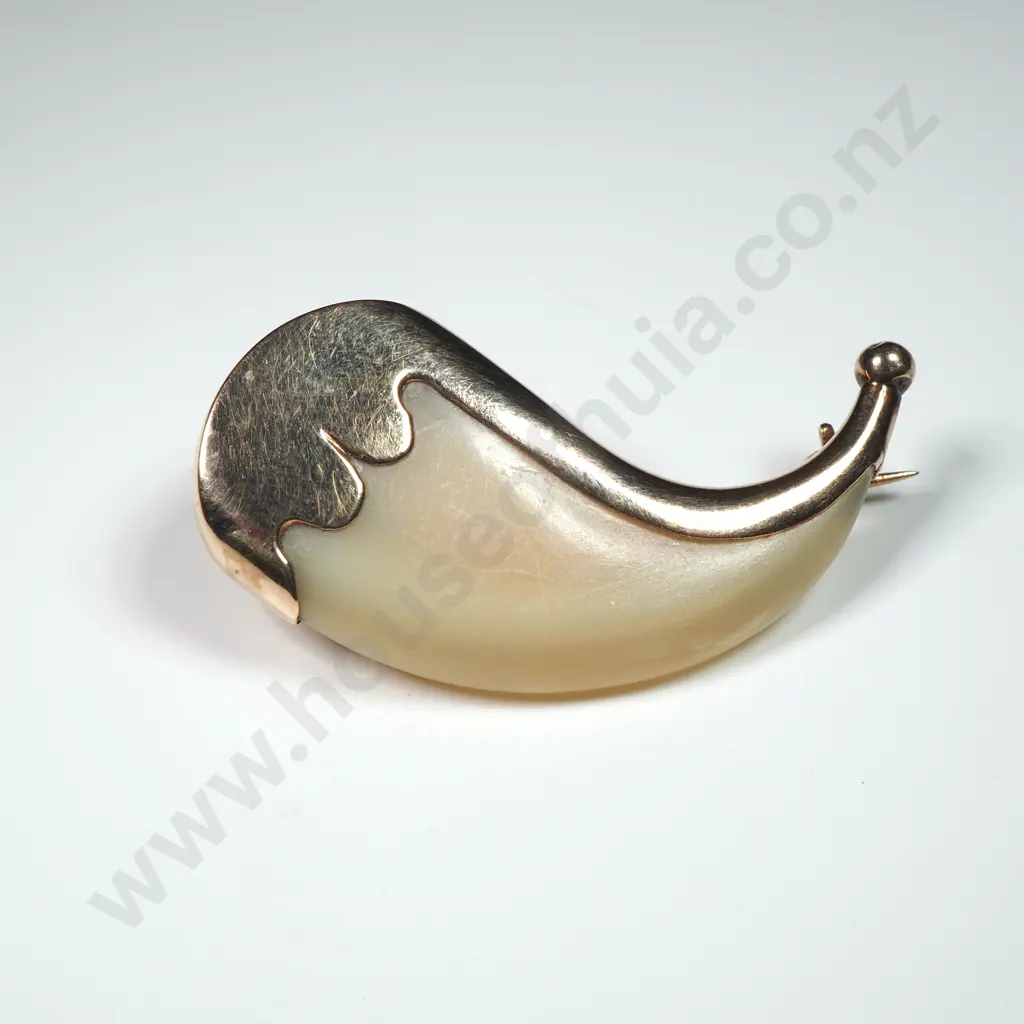 Vintage 9ct Gold Tigers Claw Brooch Image 1++